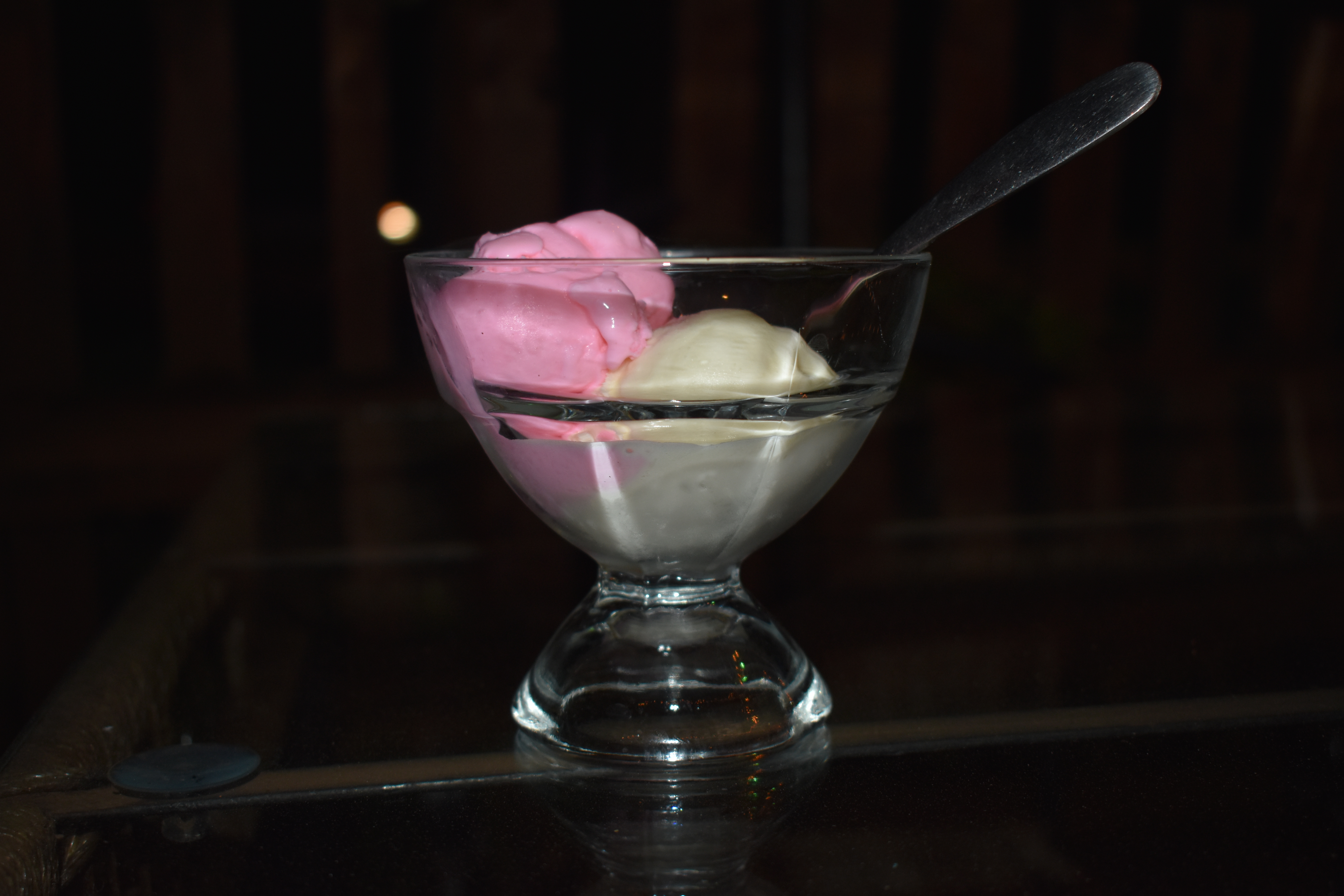 bowl of ice vanilla and strawberry ice cream